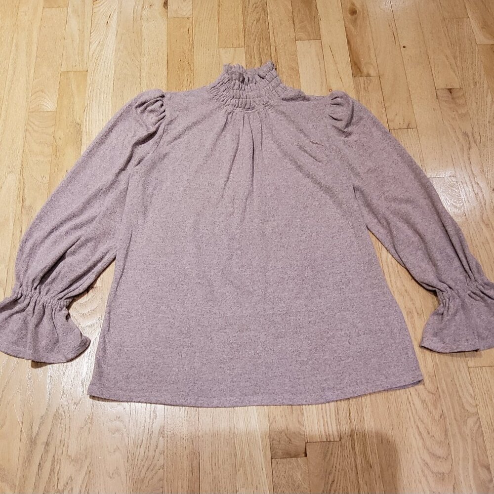NWOT DG2 by Diane Gilman Brushed Sweater Knit Smocked Mock-Neck Top Size M